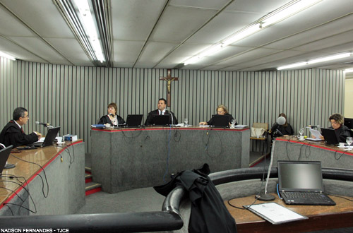 8ª Câmara Cível mantém internação de adolescente envolvida no homicídio de idosa em Carnaubal