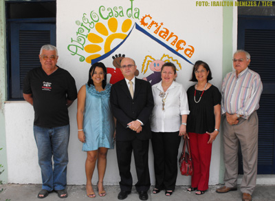 Cejai doa brinquedos para abrigados da “Casa da Criança” e “Casas Abrigo”