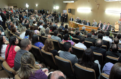 Juiz José Maria Sales assume  Diretoria do Fórum Clóvis Beviláqua