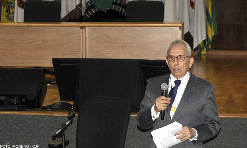 Desembargador Paulo Ponte destaca ações da Esmec durante encontro em Brasília