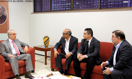 Encontro na Esmec discute ações na  área da Justiça Restaurativa