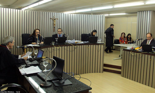 Acusado de invadir casa em Pacatuba deve permanecer preso