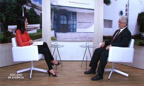 Judiciário em Evidência mostra ações em defesa da mulher, encontro de ouvidores e projetos do Fórum