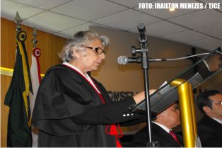 Desembargadora Gizela Nunes se despede do Judiciário e retoma atividades culturais