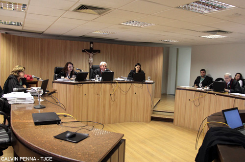 Acusados de matar advogado  têm habeas corpus negado