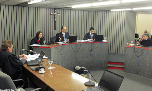 Justiça nega liberdade para mulher presa com 102 pedras de crack