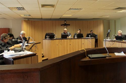 Empresa de construção deve indenizar clientes em R$ 35,9 mil por má prestação de serviço