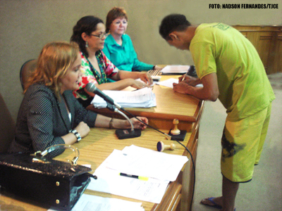 Mutirão Carcerário realiza última audiência coletiva e entrega 35 alvarás de soltura