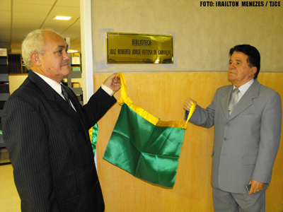 Des. Eymard Amoreira e juiz Durval Aires inauguram nova biblioteca da Esmec
