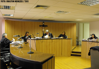 2ª Câmara Cível mantém decisão de 1º Grau que indeferiu reintegração de professora