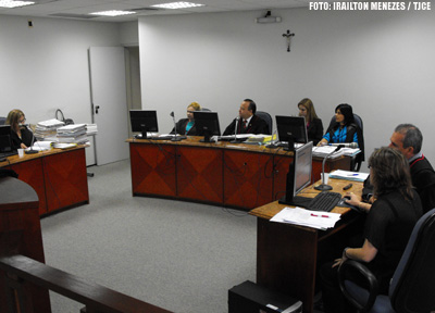 Telemar é condenada a pagar R$ 3.983,65 a cliente por inclusão indevida no SPC