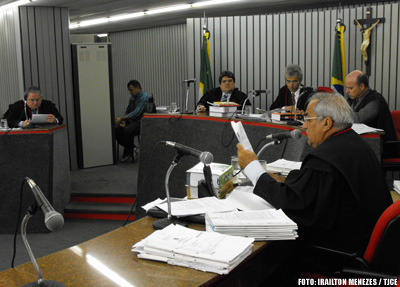 Acusado de tráfico de drogas e formação de quadrilha tem habeas corpus negado