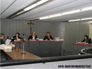 Aposentada ganha na Justiça direito a receber seguro no valor de R$ 20 mil