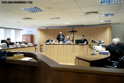 Justiça condena Metrofor a pagar indenização de R$ 68 mil para comerciante