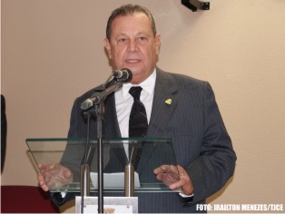 Desembargador Ernani Barreira completa um ano na Presidência do Tribunal de Justiça do Ceará