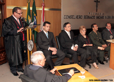 Presidente do TJCE destaca capacidade de trabalho do novo desembargador