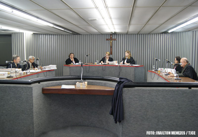 Justiça condena Estado a pagar R$ 20 mil por atuação abusiva praticada por policiais