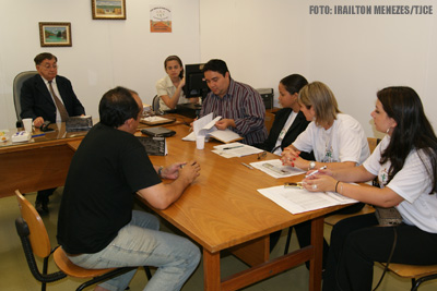 Central de Conciliação promove 66% de acordos no primeiro dia de mutirão do HSBC