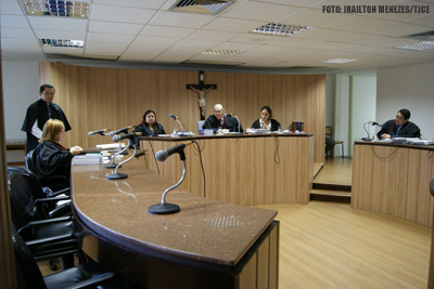 6ª Câmara Cível determina exclusão de multa cobrada pela Coelce