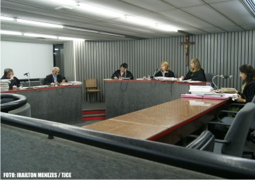 Justiça condena empresa de ônibus por imperícia e negligência de motorista