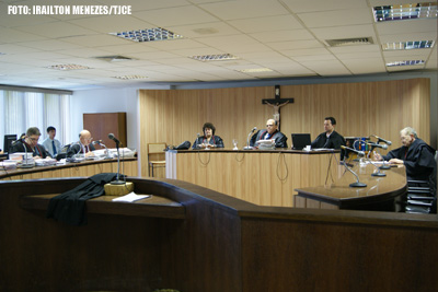 Município de Paraipaba deve pagar R$ 20 mil à enfermeira vítima de acidente de trânsito