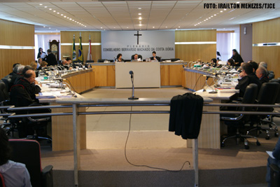 TJCE determina que abertura do comércio aos domingos deve seguir legislação trabalhista