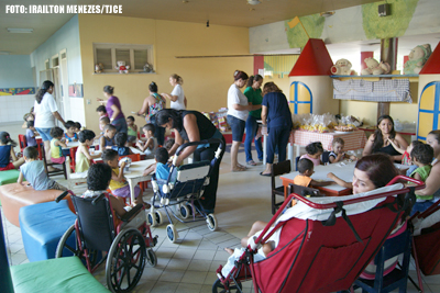 Cejai comemora Dia Nacional da Adoção com entrega de brinquedos