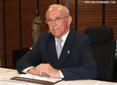 Desembargador José Arísio Lopes da Costa assume interinamente Presidência do TJCE