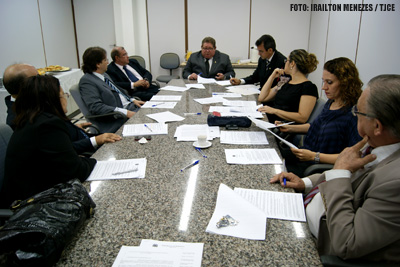 Juízes debatem Lei dos Juizados da Fazenda Pública