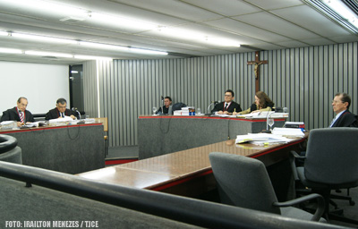 Justiça determina inclusão de cônjuges de servidores públicos em Instituto de Saúde