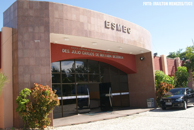 Esmec promoverá curso de Administração Judiciária para cumprir a Meta 8 do CNJ