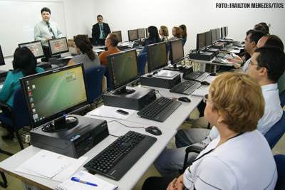Servidores começam treinamento para virtualização do processo administrativo
