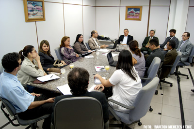 Reunião define padronização de procedimentos para a virtualização