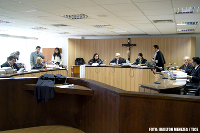 6ª Câmara Cível condena Super Lagoa a pagar indenização por danos morais