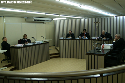 3ª Câmara Cível condena Unibanco a pagar 50 salários mínimos à vítima de estelionato