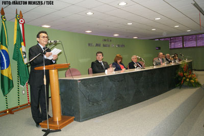 Juízes, promotores e defensores discutem ações da Justiça em favor da criança e do adolescente