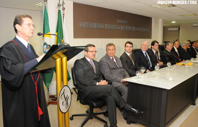 Des. Francisco Barbosa Filho destaca saber jurídico do novo desembargador
