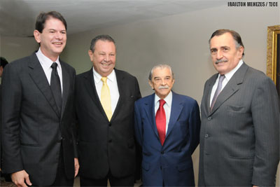 Personalidades recebem no Tribunal de Justiça a Medalha do Mérito Judiciário