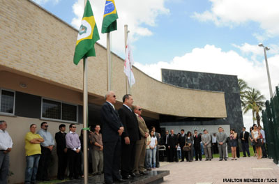 Desembargador Ernani Barreira inaugura Fórum da Comarca de Aquiraz