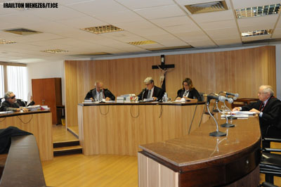 Banco do Brasil deve indenizar cliente vítima de estelionato