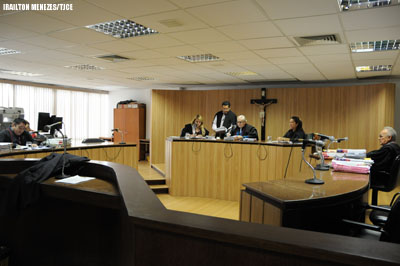 6ª Câmara Cível condena administradora de cartão de crédito a pagar indenização à cliente