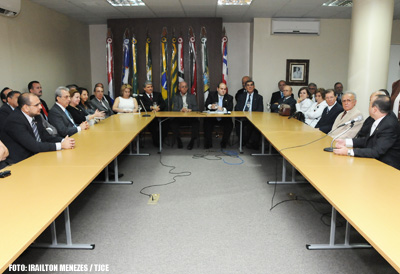 Presidente do TJCE defende parceria com a Assembleia Legislativa para modernizar a Justiça