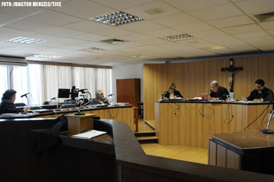 Justiça decide que Município de Fortaleza não deve despejar famílias do Conjunto Curió