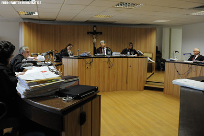 Administradora de cartões terá de pagar R$ 5 mil  de indenização por danos morais