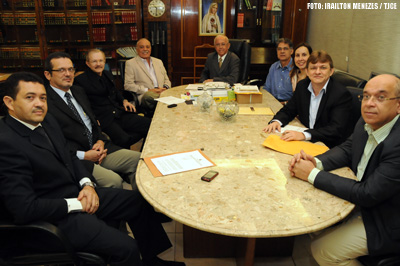 Tribunal de Justiça media acordo e põe fim a impasse entre médicos do IJF e Prefeitura