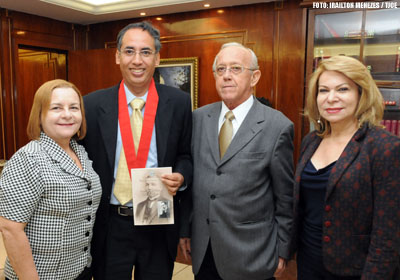 Presidente do Tribunal de Justiça do Ceará recebe visita de desembargador peruano