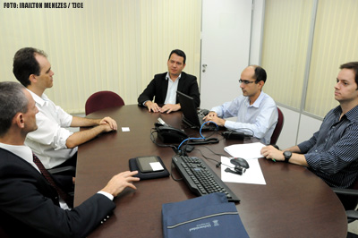 TJCE discute convênio com Universidades para viabilizar pesquisas na área de tecnologia