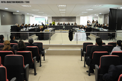 Pleno do Tribunal de Justiça do Ceará  aprova promoção de juízes