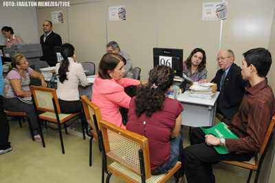 Mutirão financeiro com ações do Banco Itaú atinge 86,4% de acordos no primeiro dia