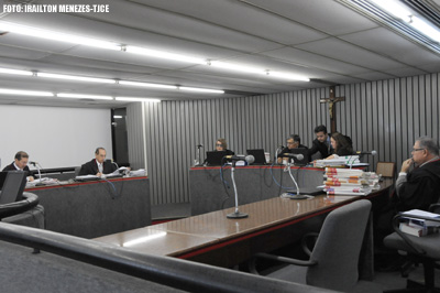 5ª Câmara Cível determina que Município de Ipueiras pague salário mínimo à servidora